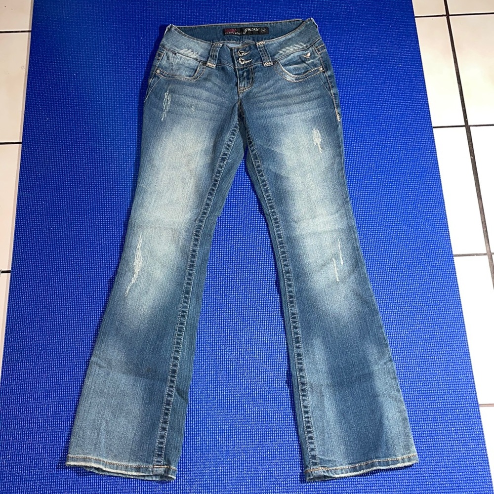 Bootcut /flare jeans. Low rise. Size 3